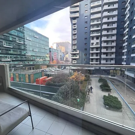 365 In Διαμέρισμα *