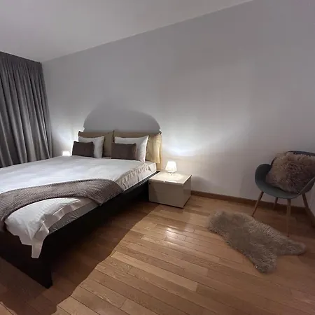 365 In Апартаменты *