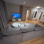 365 In 아파트