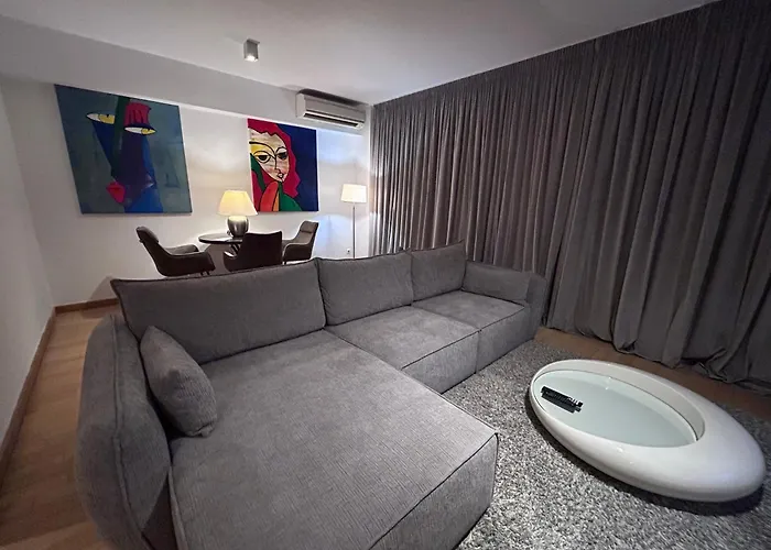 365 In * ブカレスト